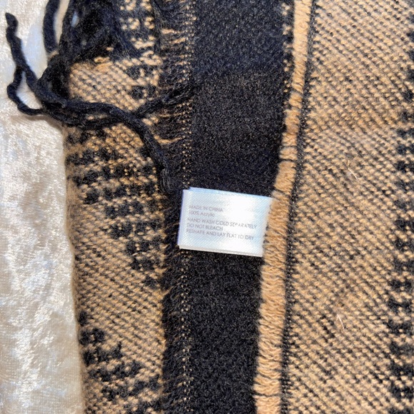 Michael Kors Black and Tan Checkered Scarf - Picture 2 of 3